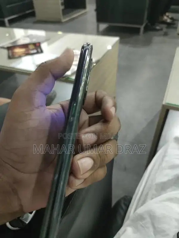 Oppo Reno 6 Smartphone - Pristine Condition