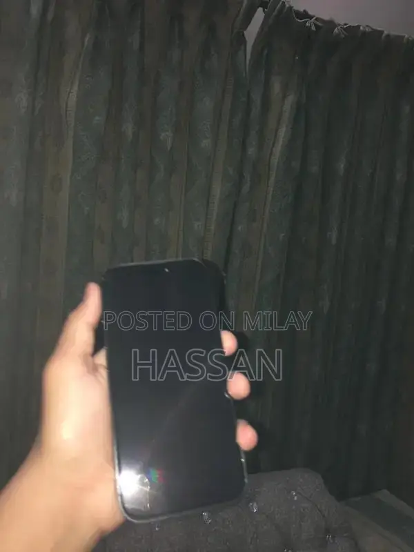 Apple Smartphone - JV Canada Model with 128GB Storage