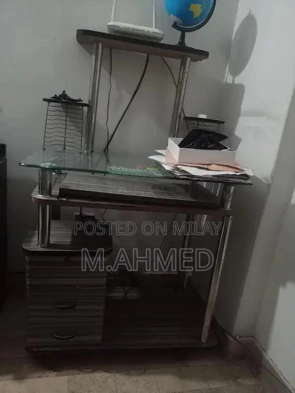 Wooden Computer Desk for Home or Office