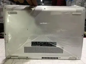 Dell 15.6-inch Laptop with i5 8th Gen and NVIDIA Graphics