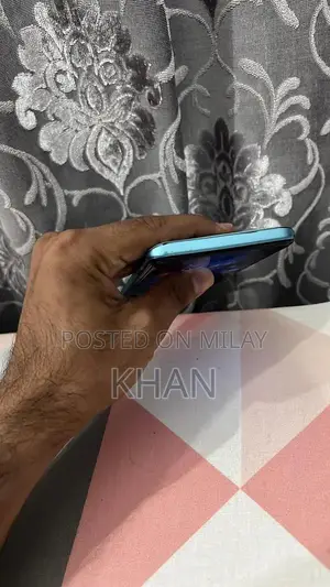 Compact Smartphone with Tecno Camon 16 SE Features