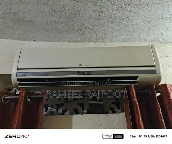 Dawlance Split Air Conditioner - Non-Inverter Model