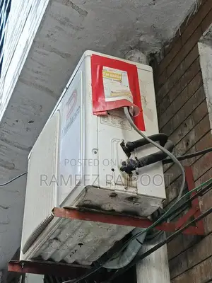 Dawlance Split Air Conditioner - Non-Inverter Model