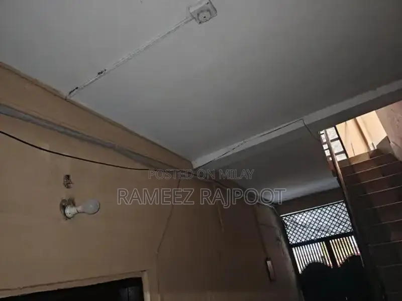 Dawlance Split Air Conditioner - Non-Inverter Model