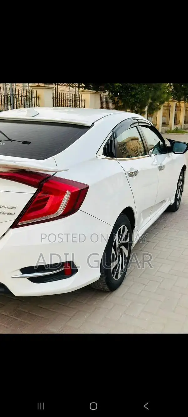 Honda Civic 2017 Sedan - Low Mileage Brand New Condition