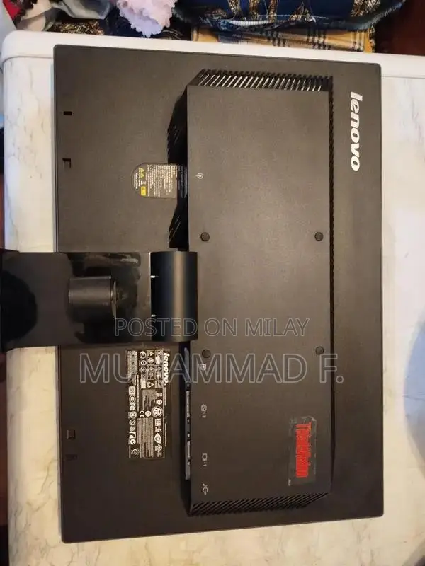 ThinkVision 19-inch Wide LCD Monitor - IPS Display