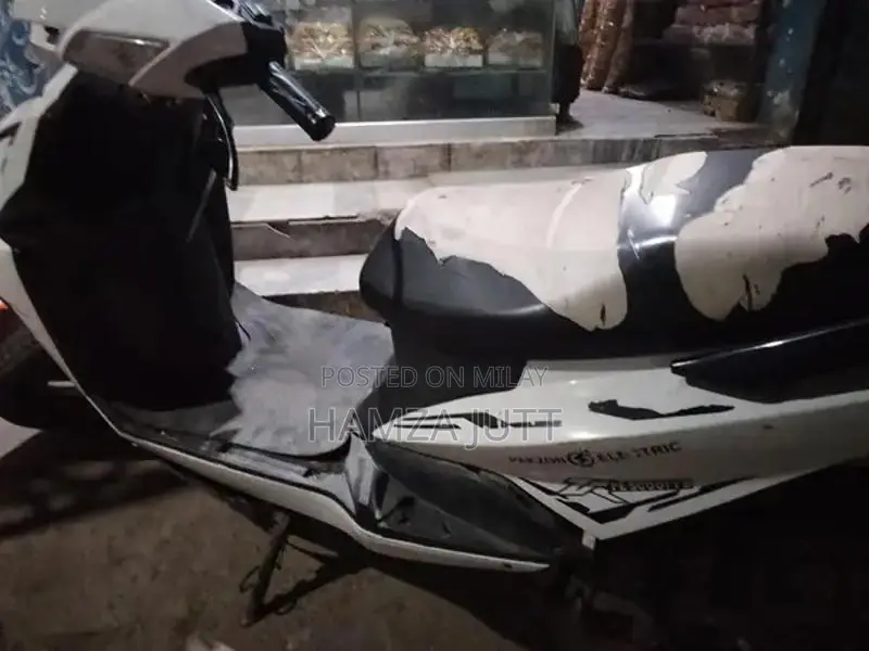 High-Performance Electric Bike with New Battery and Tires