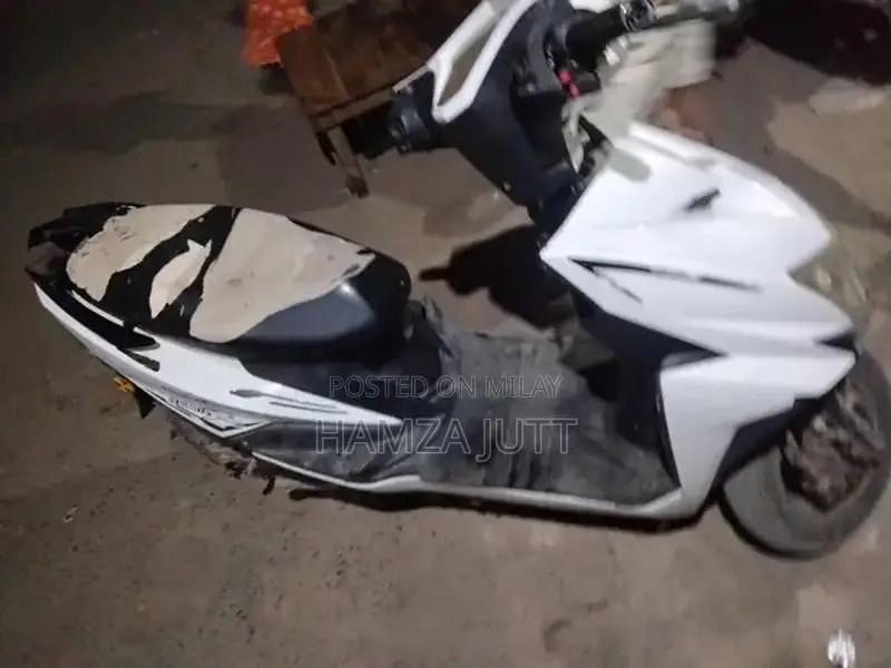 High-Performance Electric Bike with New Battery and Tires