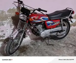 Photo - Honda CG125 Motorcycle - Great Condition Single Cylinder Bike