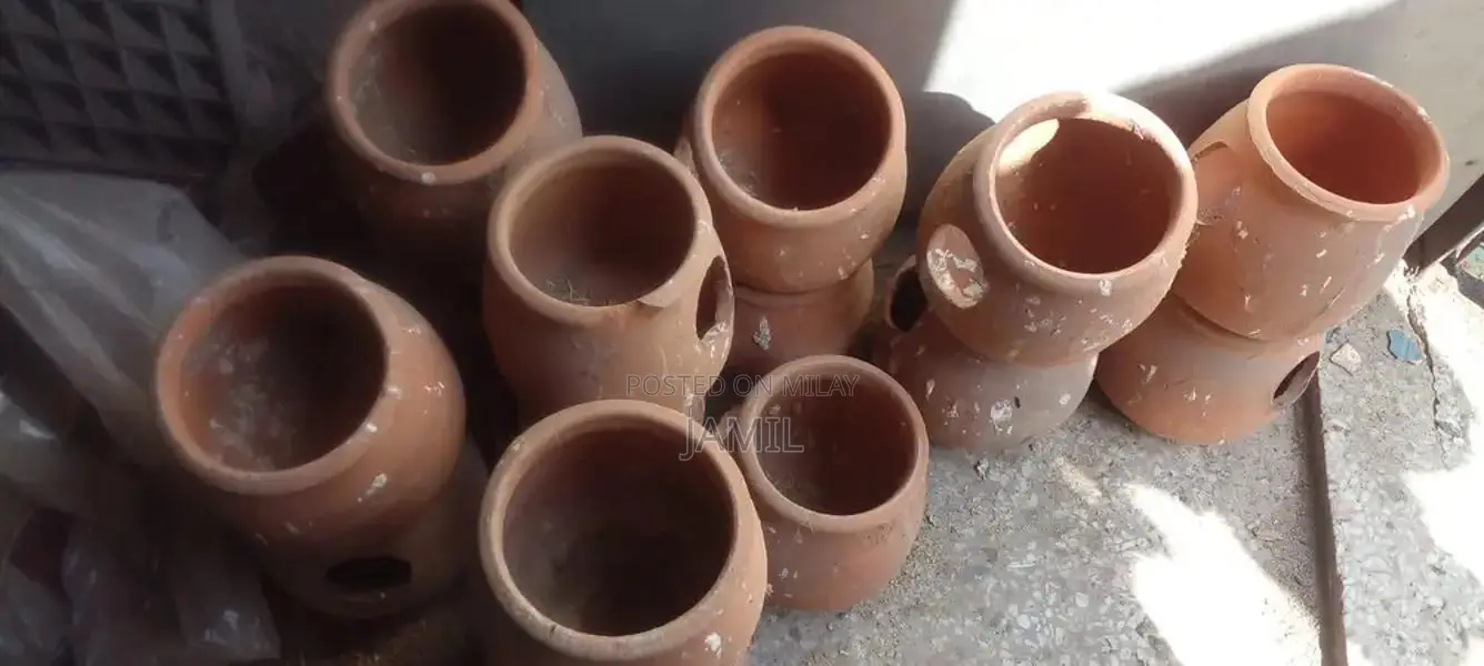 Bird Parrot Accessories and Clay Pots