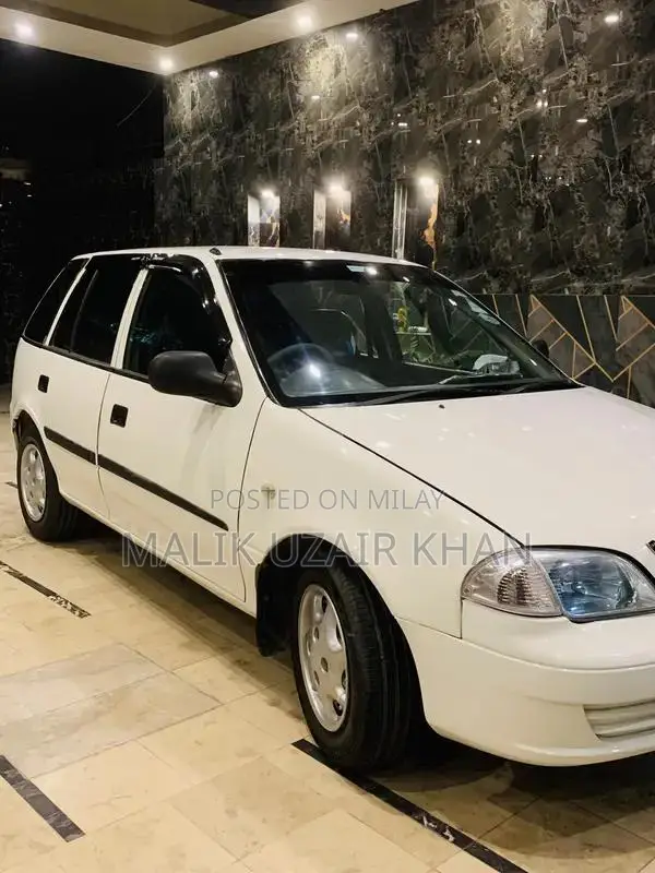 2011 Suzuki Cultus VXR Compact Sedan