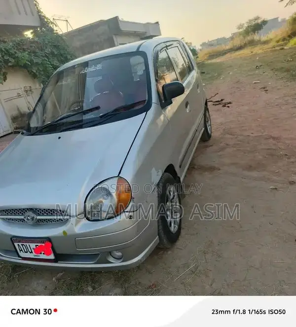 2002 Hyundai Santro - Well-Maintained Sedan with New Engine