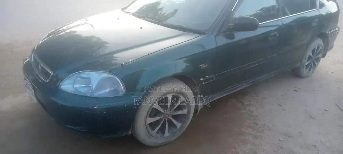 Honda Civic Sedan - Excellent Condition, Power Features