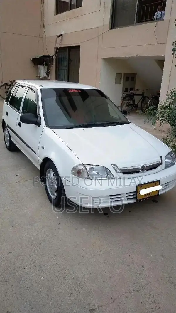 2013 Cultus VXR Compact Family Sedan - Low Mileage