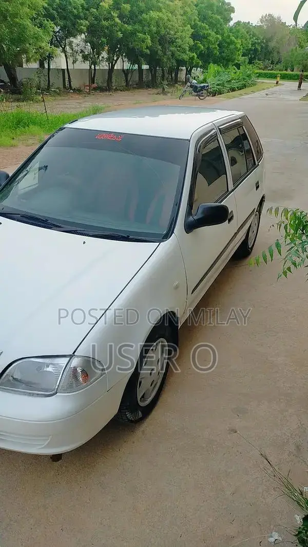 2013 Cultus VXR Compact Family Sedan - Low Mileage