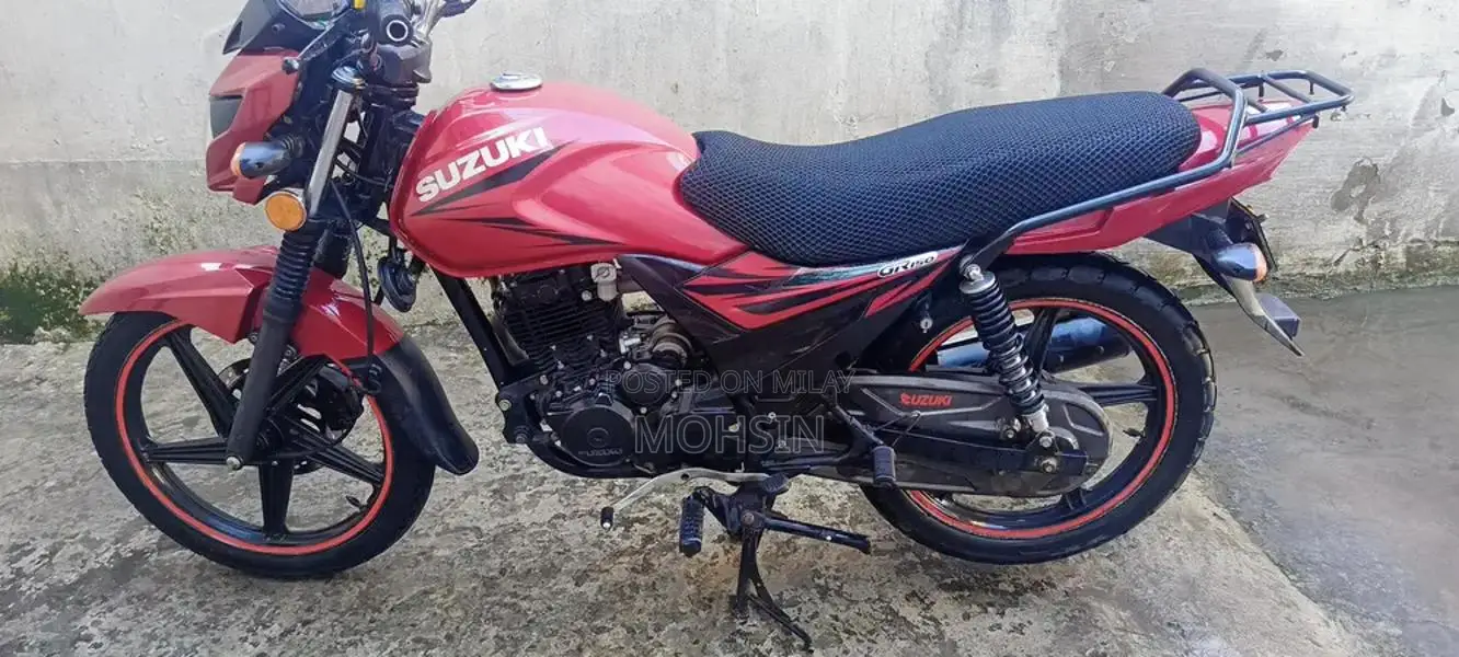 Suzuki GR 150 Motorcycle - Excellent Near-New Condition