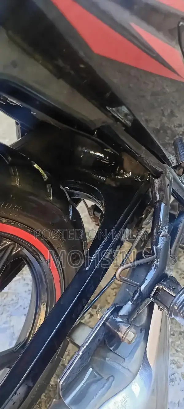 Suzuki GR 150 Motorcycle - Excellent Near-New Condition