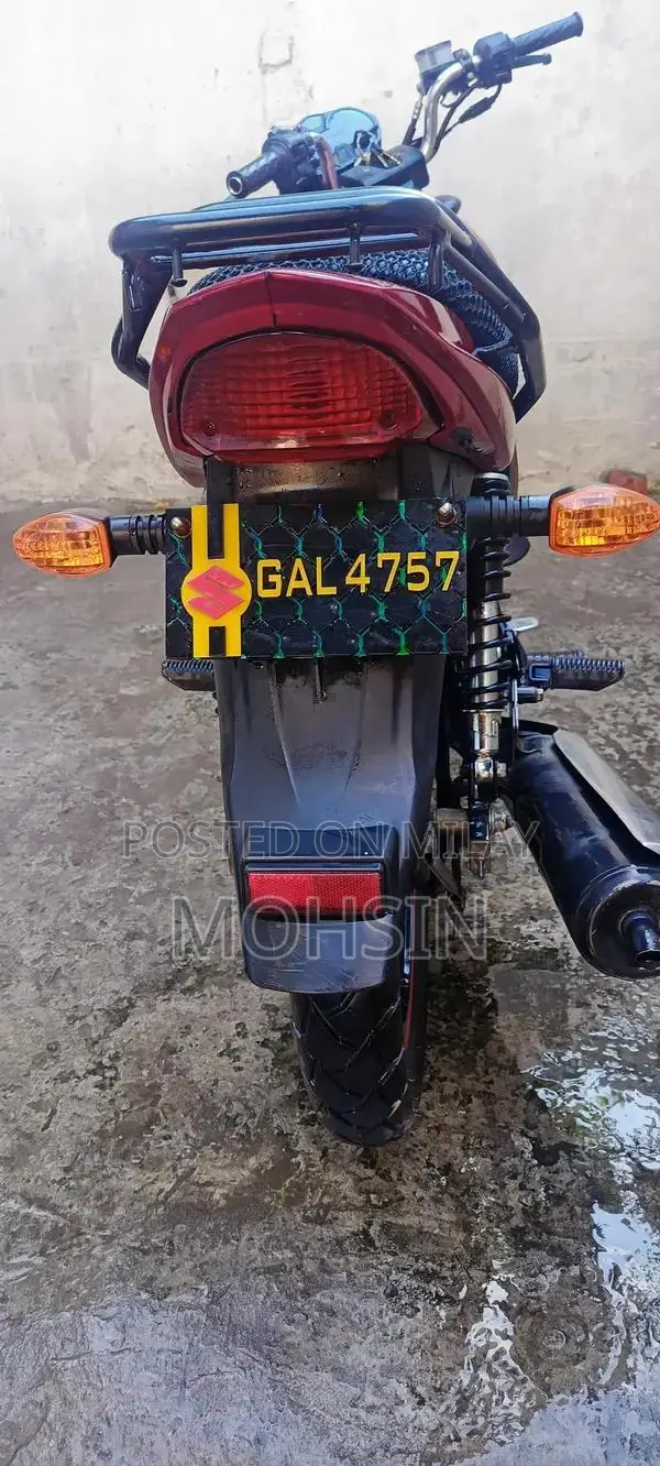 Suzuki GR 150 Motorcycle - Excellent Near-New Condition