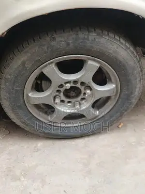 Mehran Car 2005 - Reliable Compact Sedan