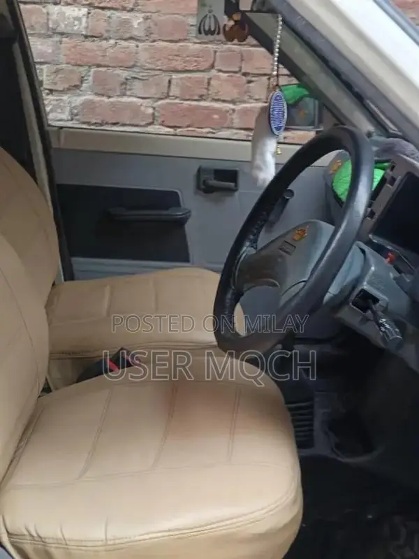 Mehran Car 2005 - Reliable Compact Sedan