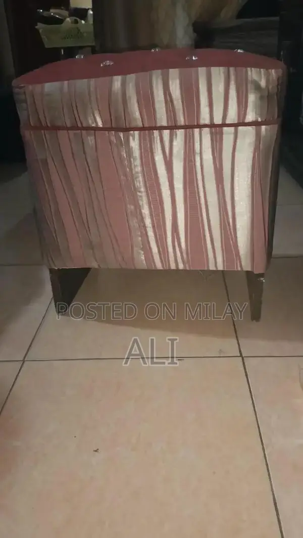 Rustic Chinyot Wooden Stool - Natural Furniture Accent