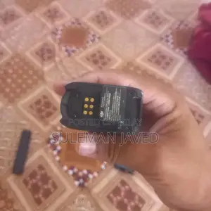 Photo - DJI RS3 Professional Camera Stabilizer Gimbal