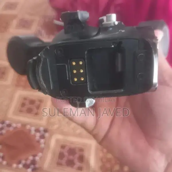 DJI RS3 Professional Camera Stabilizer Gimbal