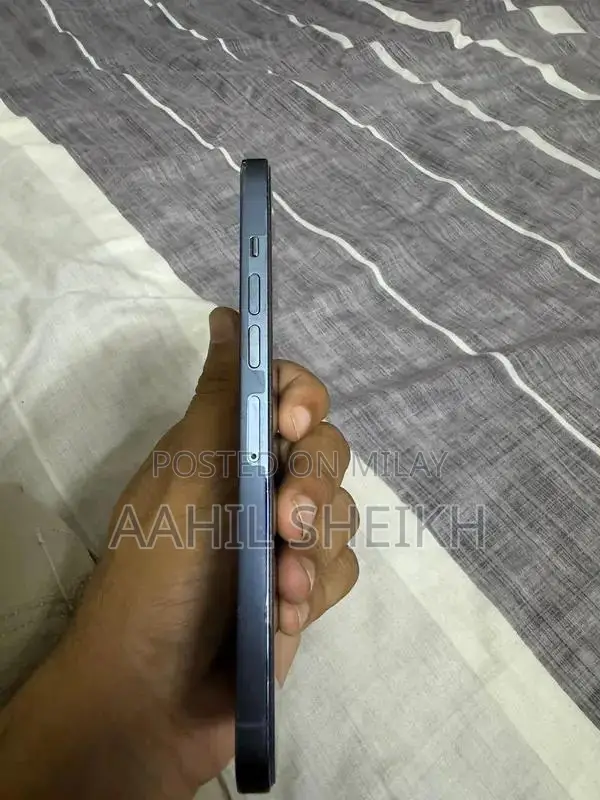 Apple iPhone 13 Pro Max High-Capacity Smartphone