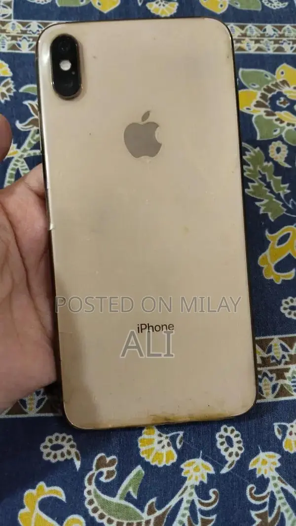 Apple iPhone XS Max 64GB Smartphone