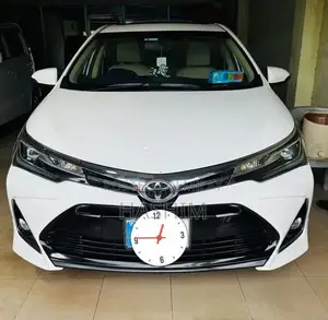 Photo - Toyota Altis Grande 1.8 Sedan Luxury Edition