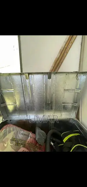 Sturdy Wooden Storage Trunk / Sandook with Spacious Interior