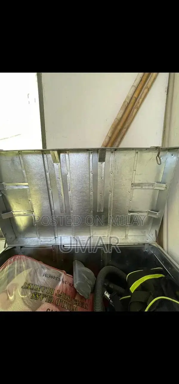 Sturdy Wooden Storage Trunk / Sandook with Spacious Interior