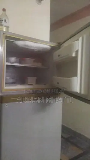 Large Cooling Humidifier with Advanced Features