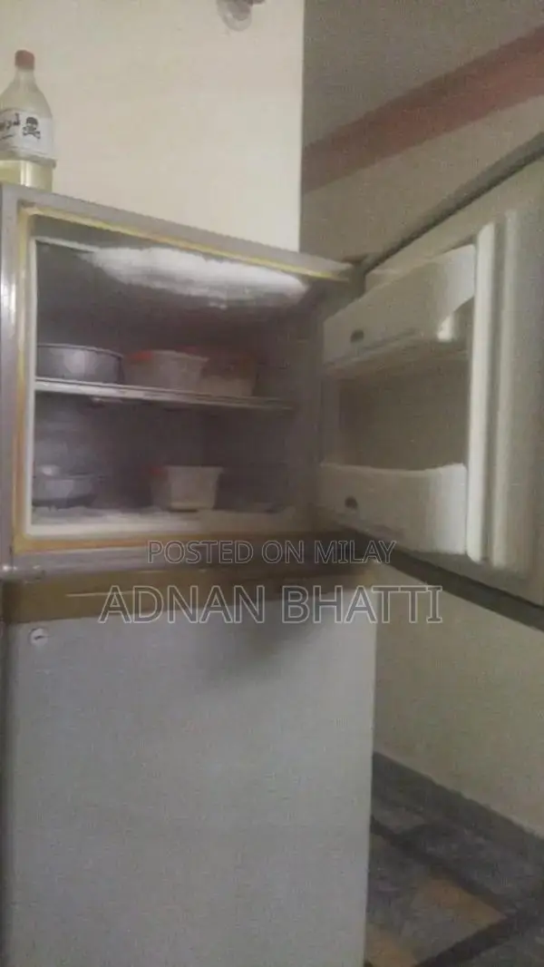 Large Cooling Humidifier with Advanced Features