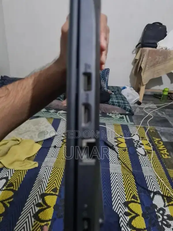 Intel Core i5 Laptop with 8GB RAM and 256GB SSD