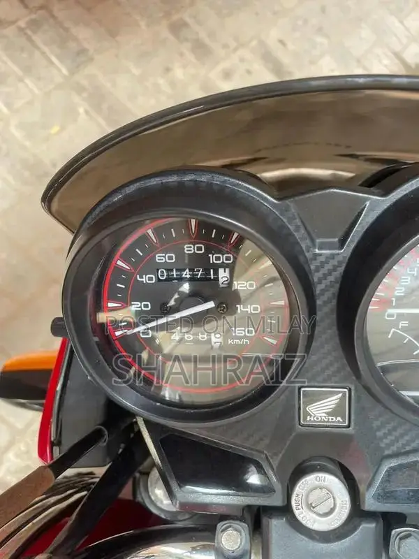 Honda CB 125F Motorcycle - Low Mileage Unregistered Bike