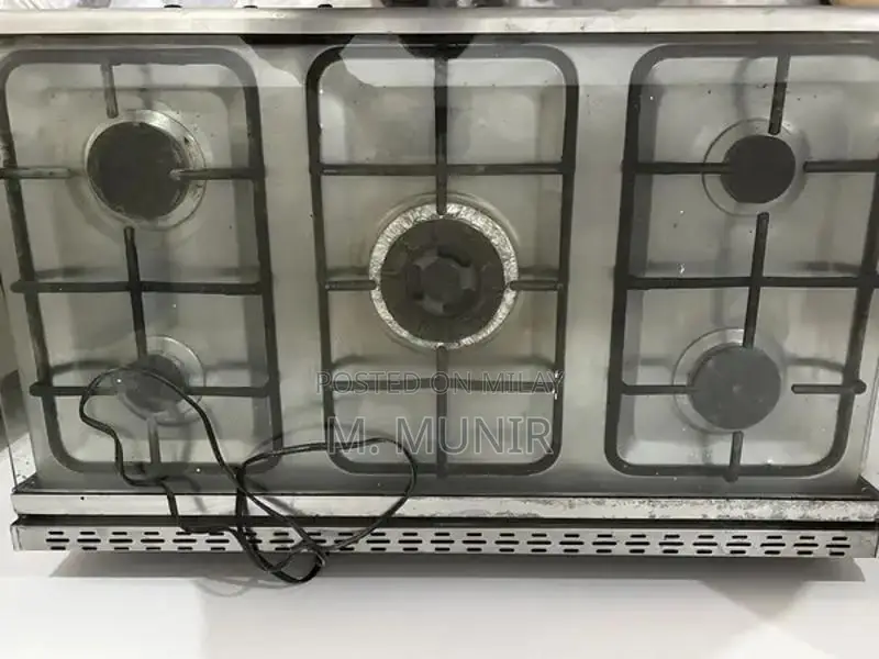 Canon Gas Stove and Oven - Used Kitchen Appliance