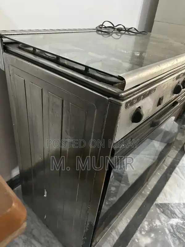 Canon Gas Stove and Oven - Used Kitchen Appliance