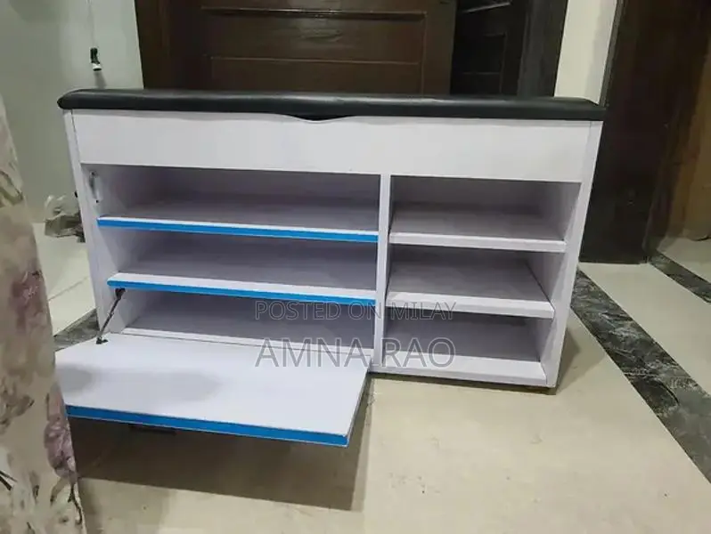 Versatile Console Table for Home and Office Spaces