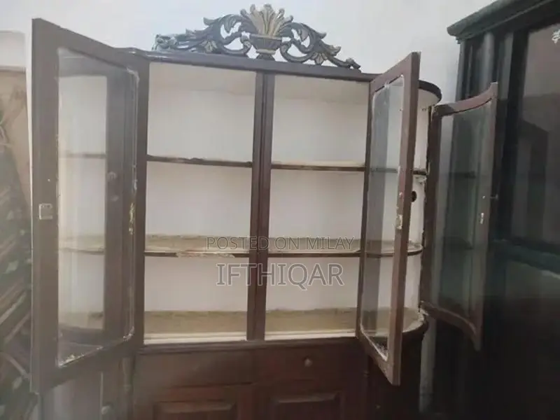 Chinoti 4-Door Wooden Showcase with 2 Drawers and 4 Cabinets