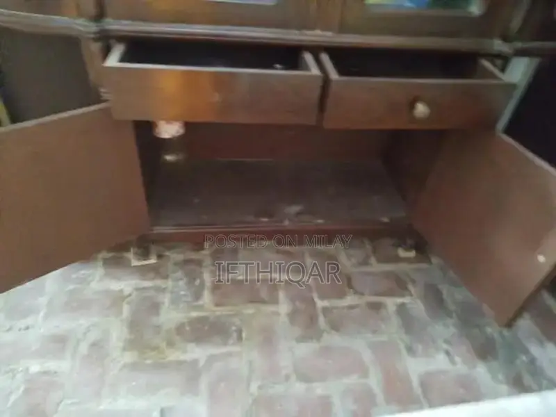 Chinoti 4-Door Wooden Showcase with 2 Drawers and 4 Cabinets