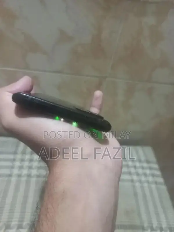 OnePlus Smartphone 8GB RAM 128GB Storage