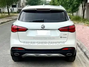 MG HS Turbo Trophy Crossover SUV