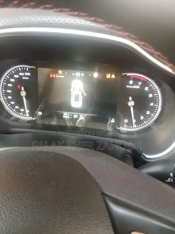 MG HS Turbo Trophy Crossover SUV