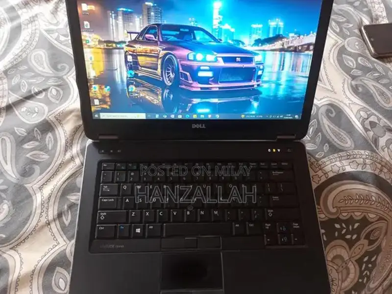 Dell Latitude E6440 14-inch Business Laptop Core i5