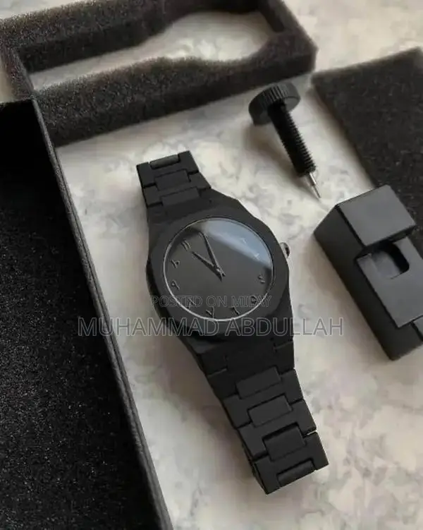 Aura Black Luxury Unisex Watch - Sealed Original Packaging
