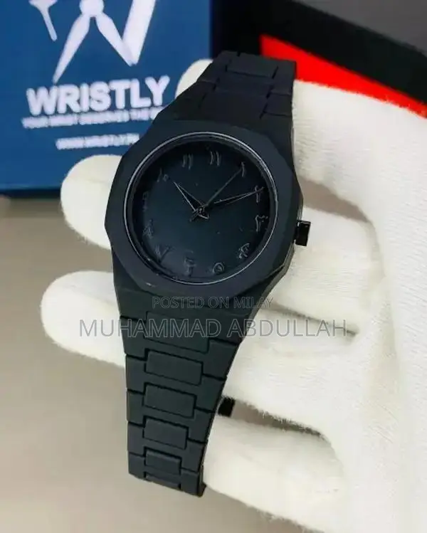 Aura Black Luxury Unisex Watch - Sealed Original Packaging