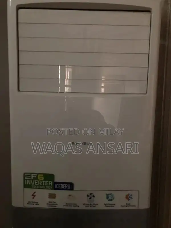 Lightly Used Air Conditioner with Multiple Features