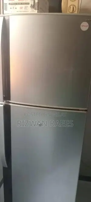 Refrigerator in Excellent Condition - Ready for Home Use