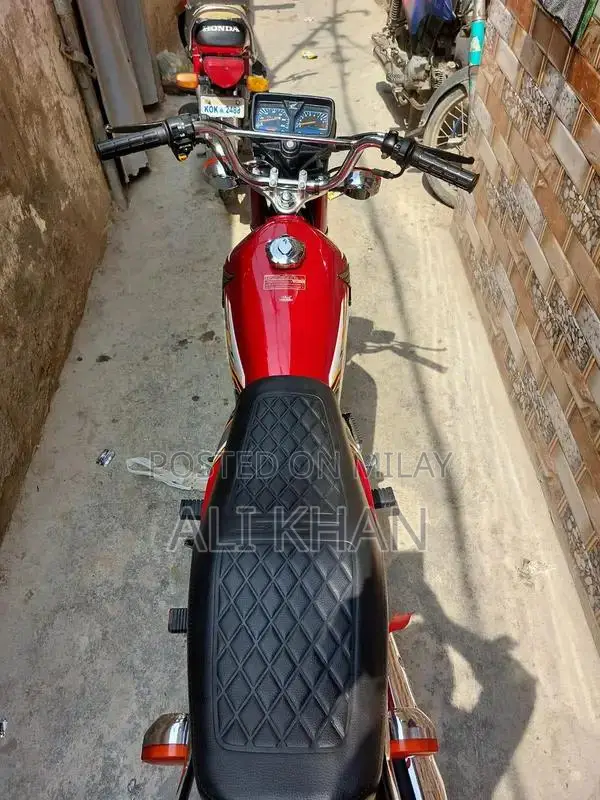 Honda CG 125 Motorcycle - 2025 Model